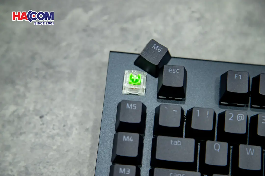 74515_ban_phim_co_gaming_co_day_razer_blackwidow_v4_x_green_switch_rz03_04700100_r3m1_03.JPG 6