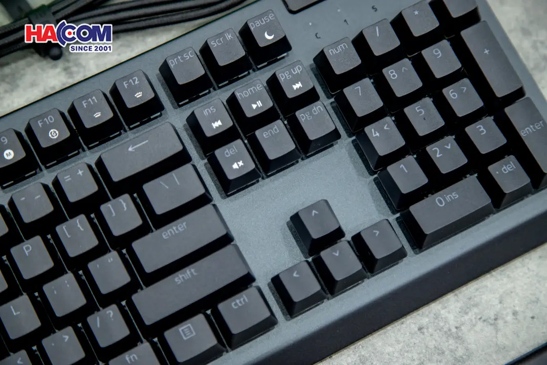 74515_ban_phim_co_gaming_co_day_razer_blackwidow_v4_x_green_switch_rz03_04700100_r3m1_05.JPG 8