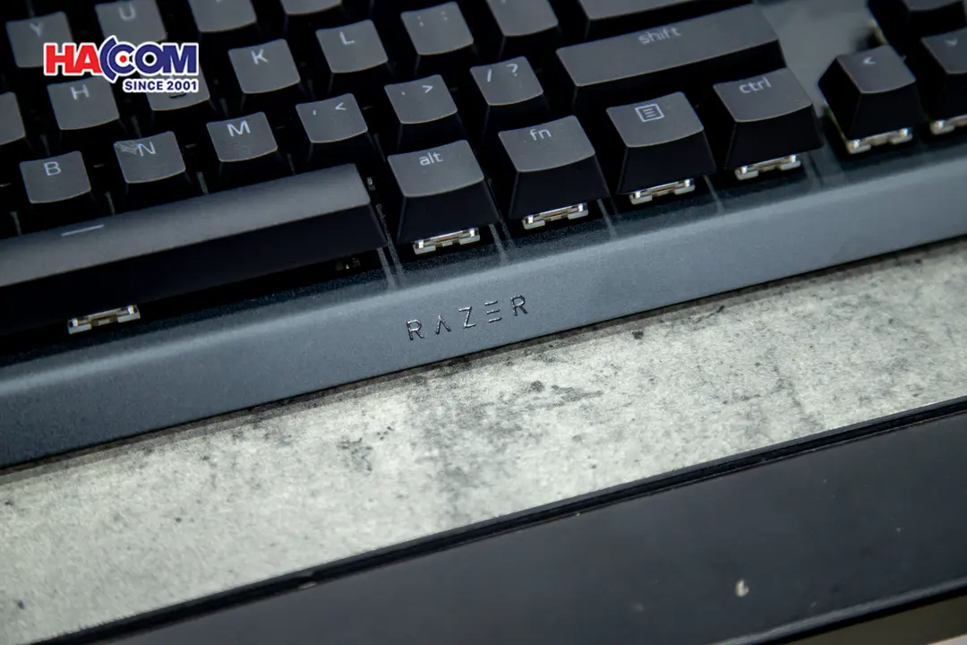 74515_ban_phim_co_gaming_co_day_razer_blackwidow_v4_x_green_switch_rz03_04700100_r3m1_06.JPG 9