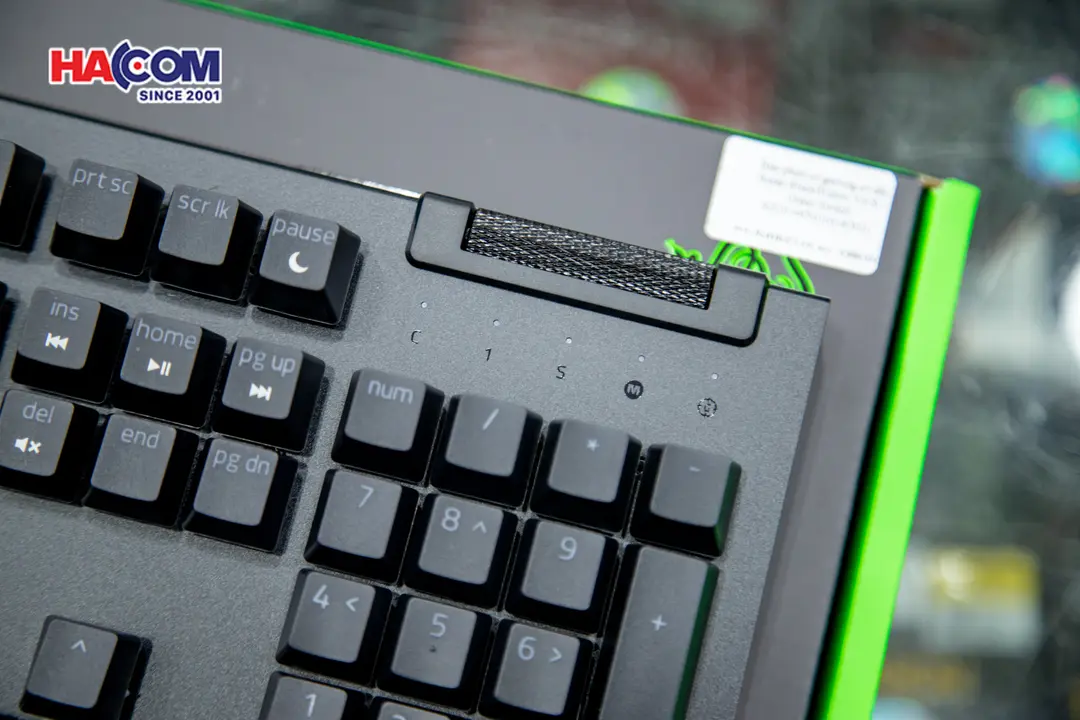 74515_ban_phim_co_gaming_co_day_razer_blackwidow_v4_x_green_switch_rz03_04700100_r3m1_09.JPG 11