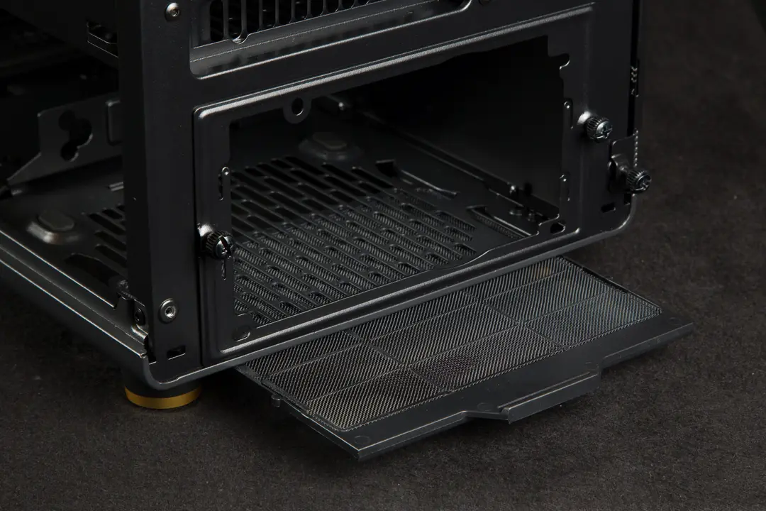 76226_vo_case_fractal_design_north_black_05.jpg 10