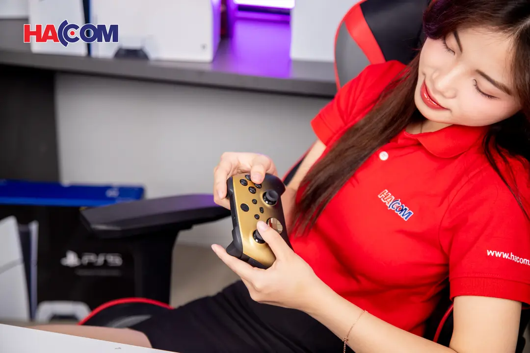 77324_tay_cam_choi_game_khong_day_xbox_series_x_controller_gold_shadow_04.JPG 7