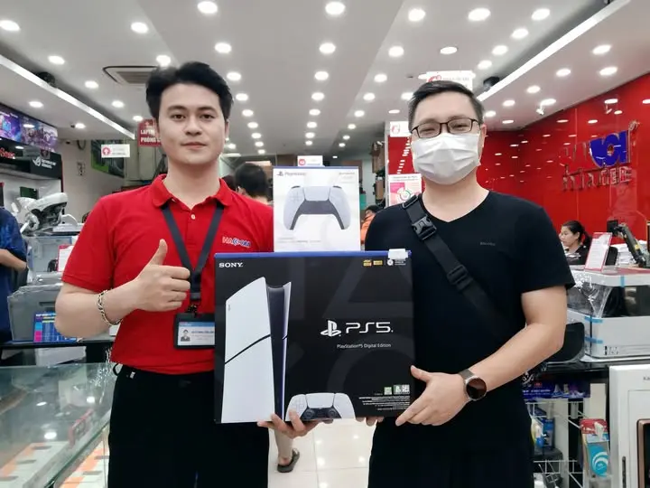 77517_may_choi_game_sony_playstation_5_ps5_slim_digital_kh.jpg 14