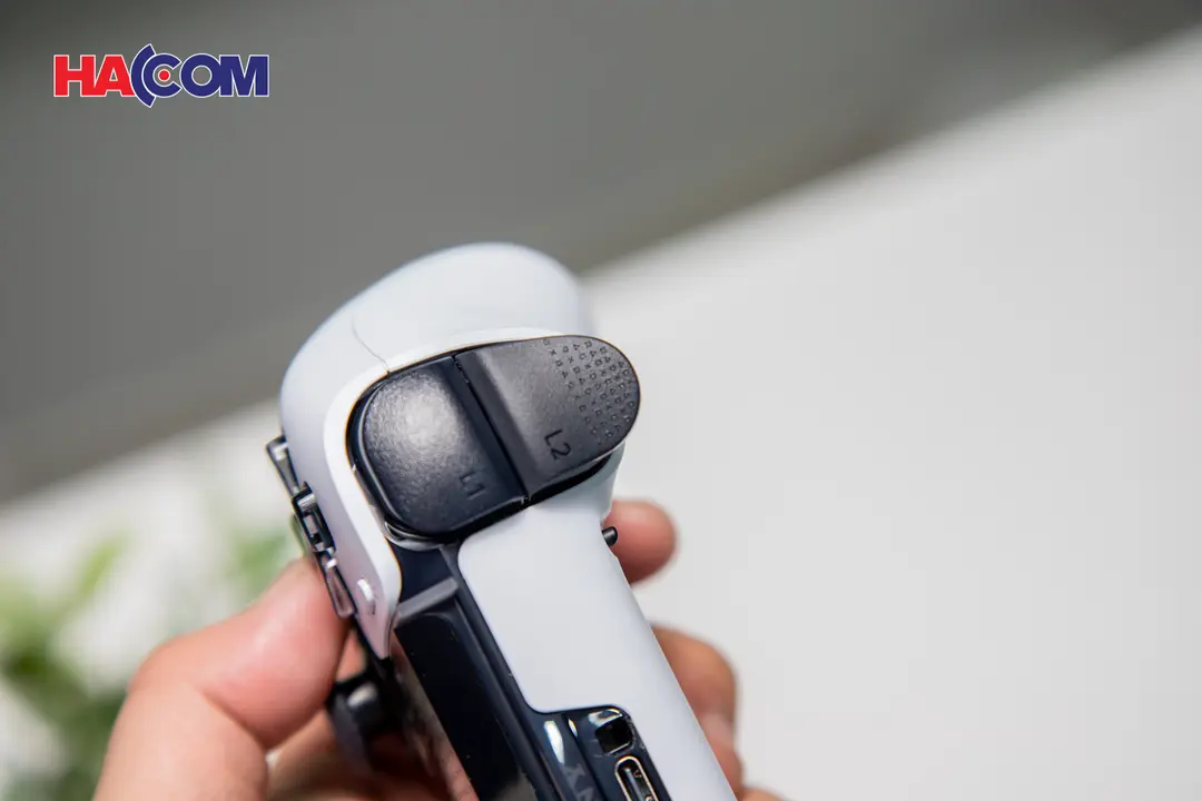 70177_tay_cam_choi_game_sony_ps5_dualsense_edge_hang_chinh_hang_016.JPG 31
