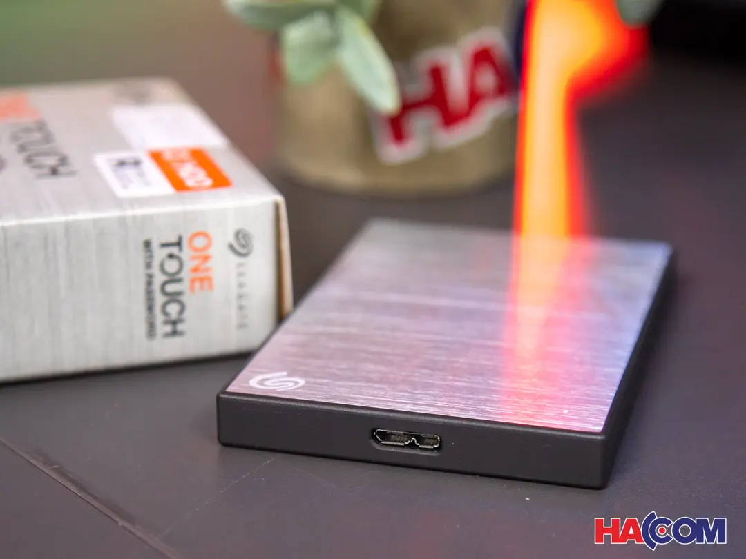 70276_o_cung_gan_ngoai_2tb_usb_3_0_2__7_.JPG 6