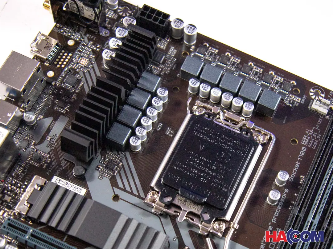 70600_mainboard_gigabyte_b760m_ds3h_ax_ddr4_at__4_.JPG 7