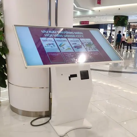 71516_may_kiosk_comq_q_kiosk_5585tmt_55_chan_quy_x__5_.jpg 5