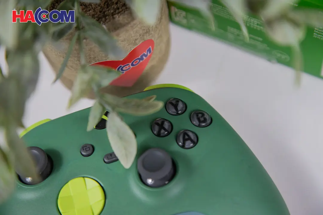 71570_tay_cam_choi_game_khong_day_xbox_series_x_controller_remix_special_edition_07.jpg 10