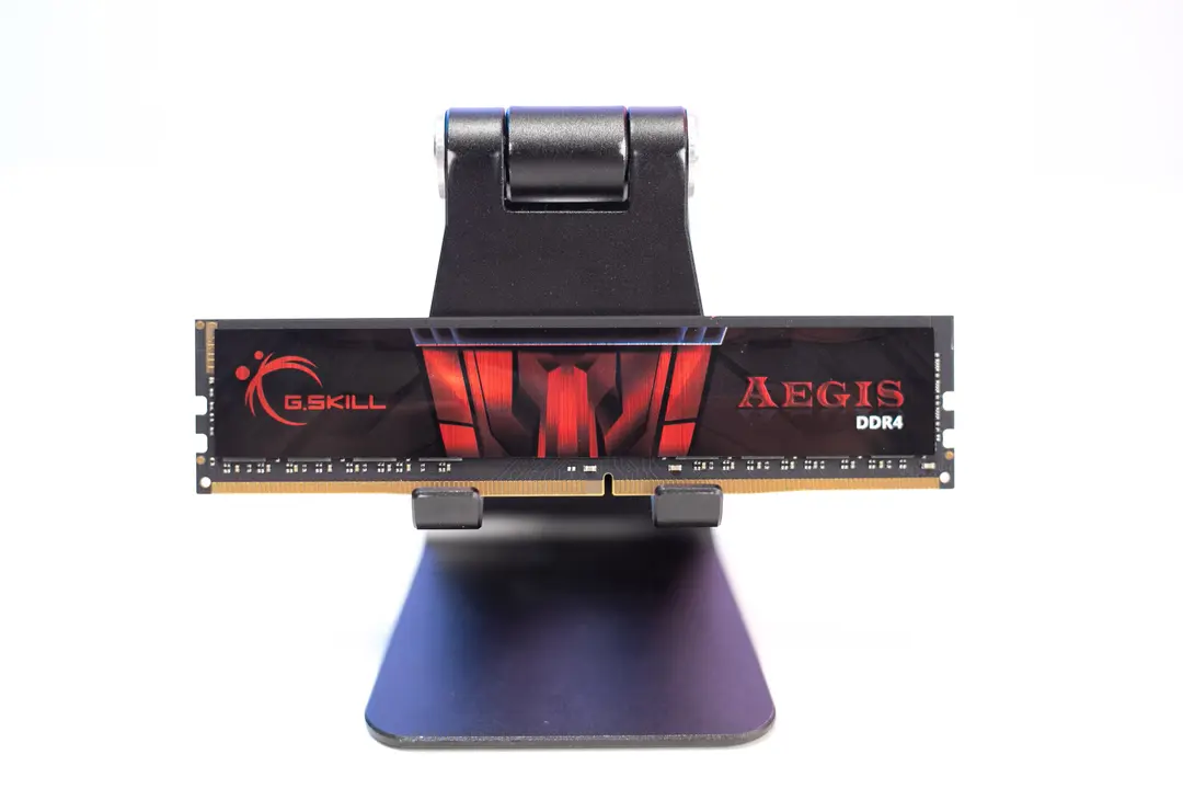 72031_ram_desktop_gskill_aegis_f4_3200c16s_16gis_16gb_1x16gb_ddr4_3200hz__2_.jpg 4