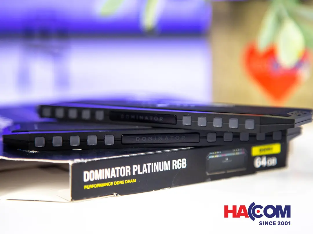 72032_corsair_vengeance_dominator_platinum_rgb_black___2_.jpg 14