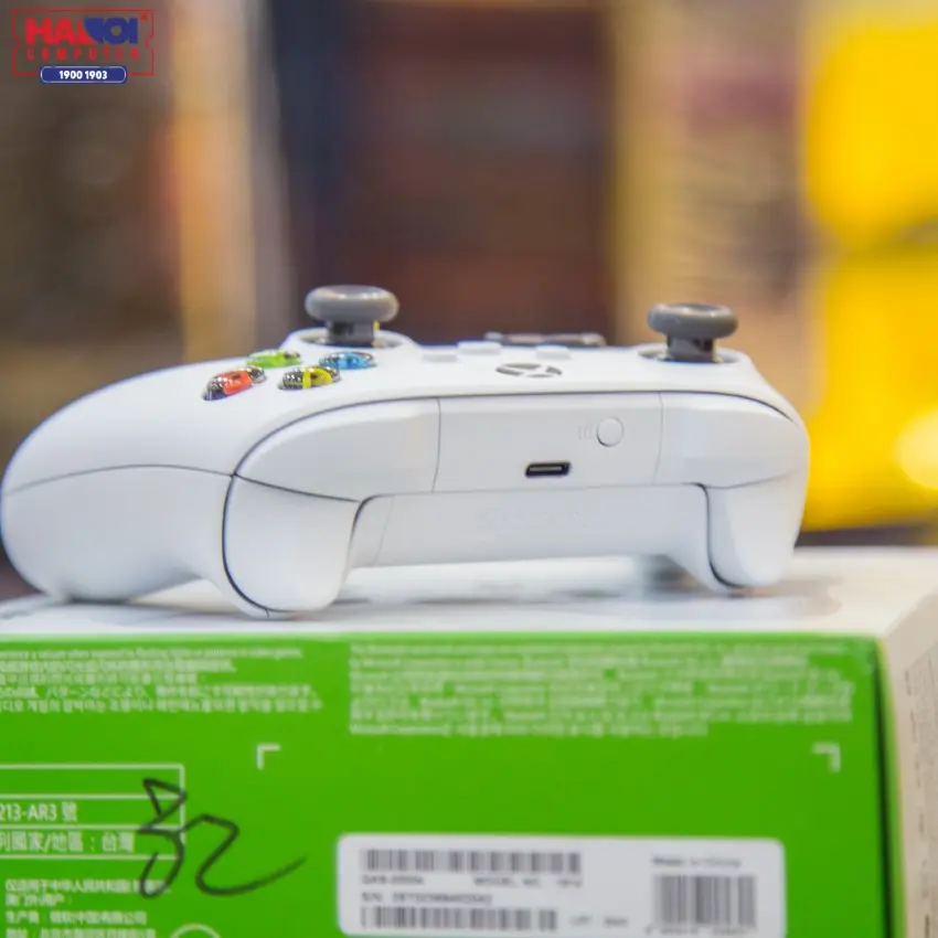 72208_tay_cam_choi_game_khong_day_xbox_series_x_controller_robot_white_hang_chinh_hang_15.jpg 9