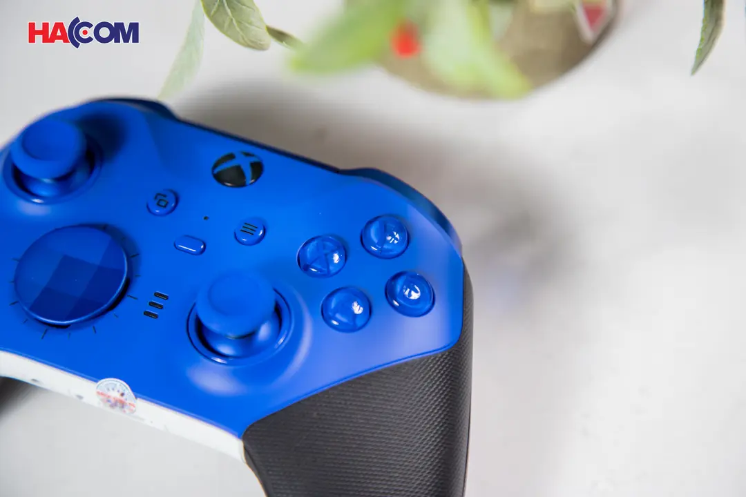 72560_tay_cam_choi_game_khong_day_microsoft_xbox_one_elite_series_2_core_blue_004.jpg 7
