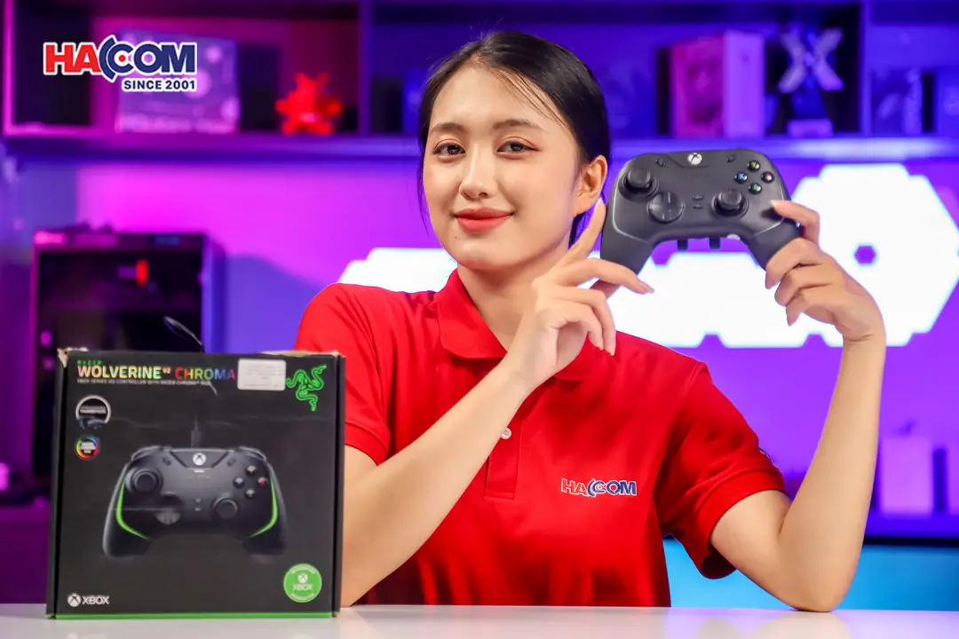 85511_tay_cam_choi_game_razer_wolverine_v2_chroma_mau_den_cu_dep_full_box_gach_serial_02.JPG 4