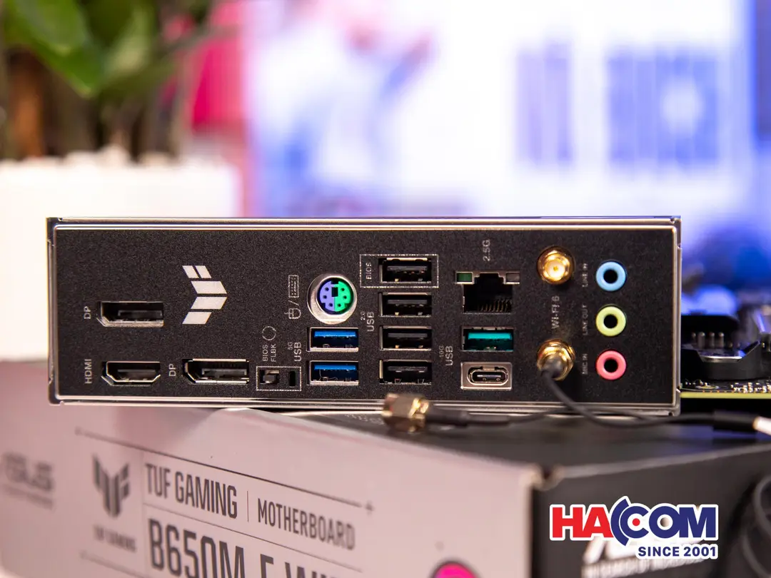 85669__asus_tuf_gaming_b650m_e_wifi_ddr5__1_.jpg 6