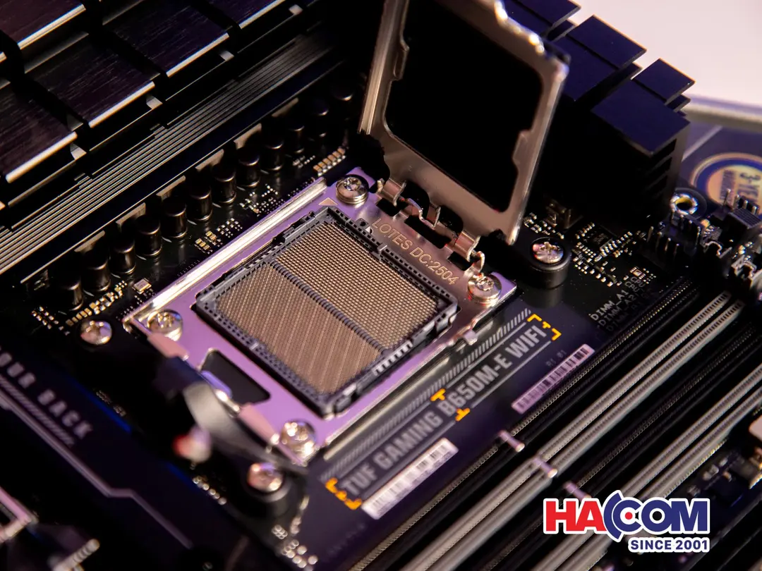 85669__asus_tuf_gaming_b650m_e_wifi_ddr5__7_.jpg 11