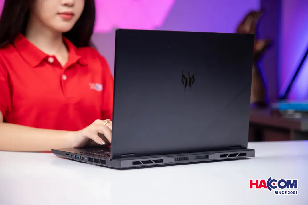 85793_laptop_acer_predator_helios_neo_14_phn14_51_96hg_nh_qrnsv_001_ultra_9_185h_32gb_1tb_ssd_rtx4070_8g_14__4_.jpg 9