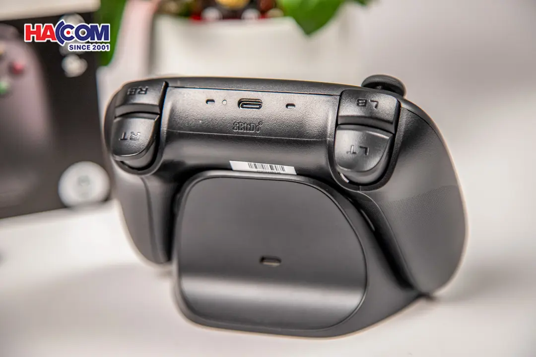 85999_tay_cam_choi_game_8bitdo_ultimate_2_4g_controller_kem_dock_sac_mau_den_005.JPG 9