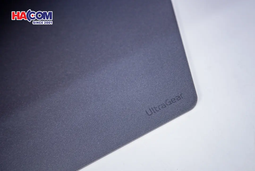 86015_man_hinh_lg_ultragear_32gs95uv_b_011.JPG 16