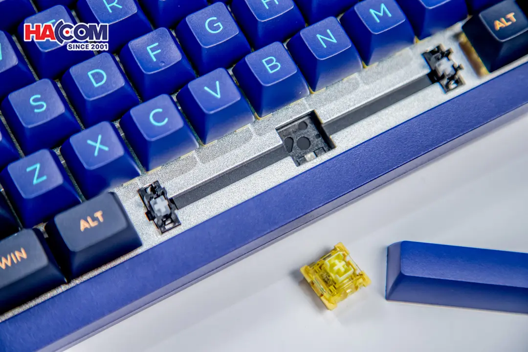86152_ban_phim_akko_monsgeek_m1w_he_sp_v3_horizon_blue_rgb_hotswap_magnetic_switch_006.JPG 6
