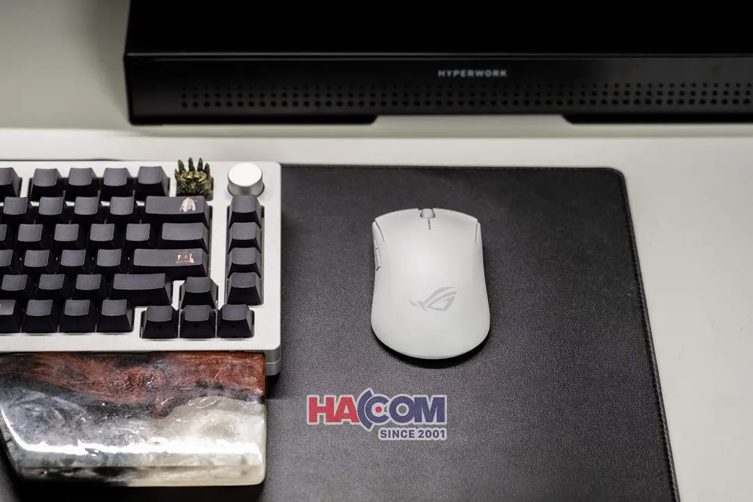 87214_chuot_gaming_asus_rog_harpe_ace_mini_white_016_resize.jpg 23