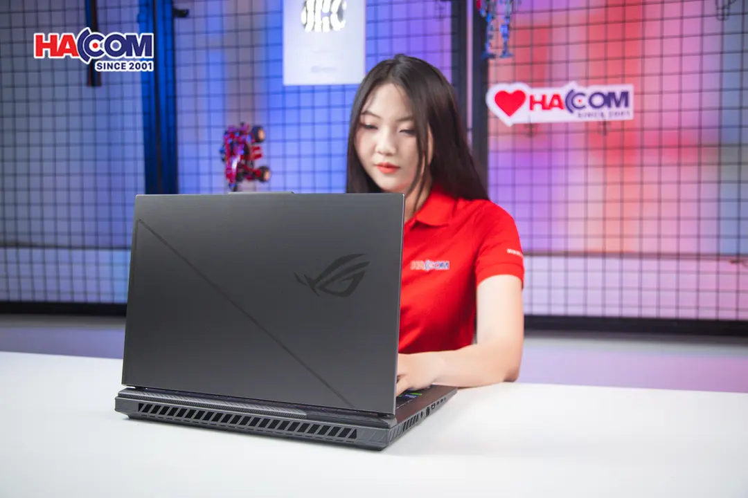 87459_laptop_asus_gaming_rog_strix_g614ju_n4450w_i7_13650hx03.JPG 14