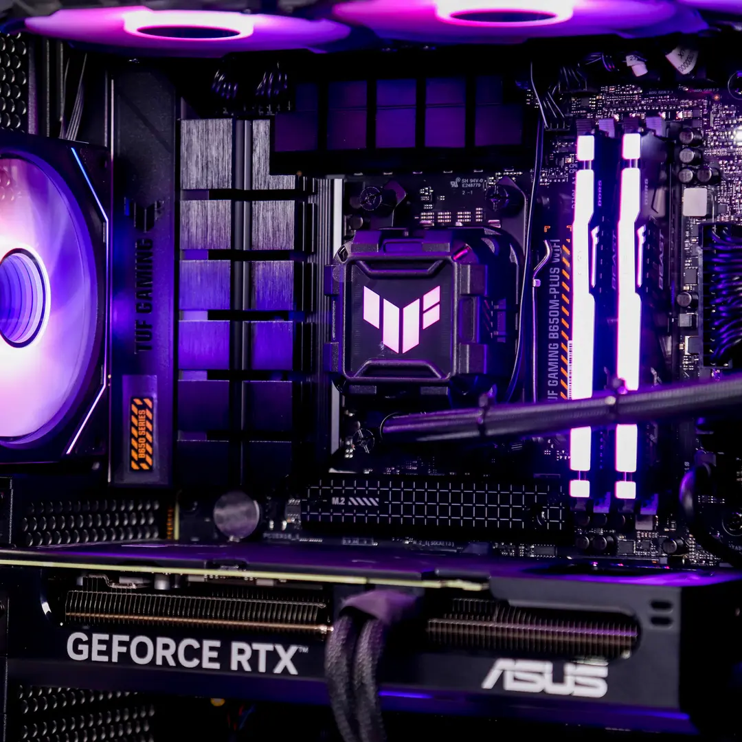 87632_pc_hacom_granite_ridge_002_amd_ryzen_7_9800x3d_vga_rtx_4070s__4_.jpg 4