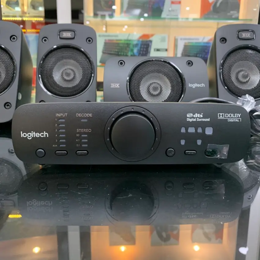 8782_loa_logitech_z906__4_.jpg 5