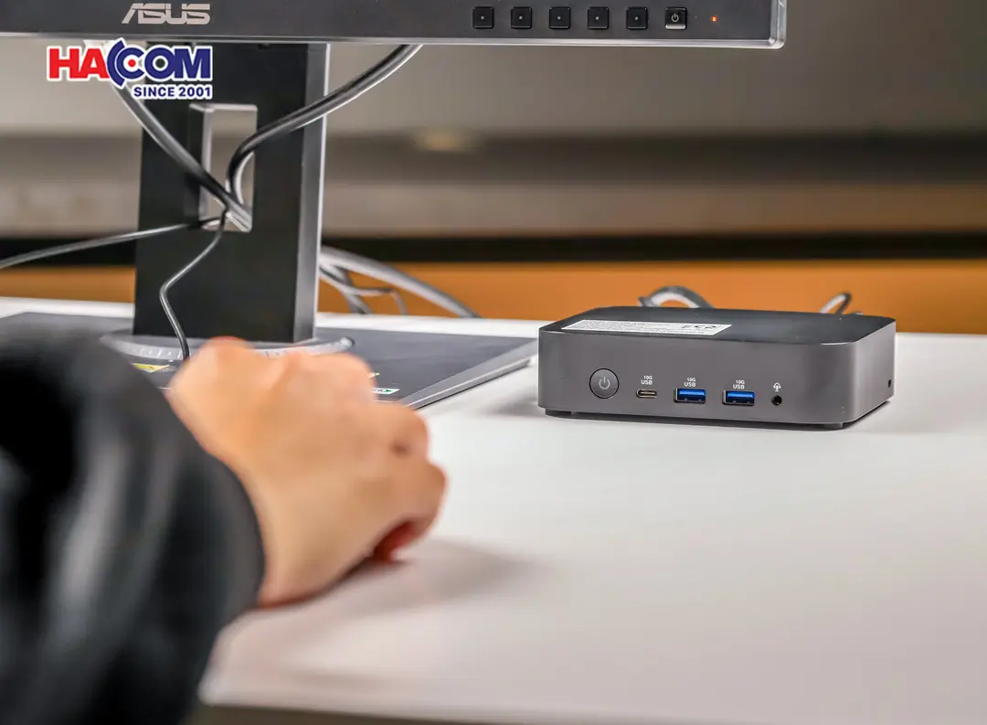 88582_bo_mini_pc_asus_nuc_14_essential_rnuc14mnk250_010.JPG 16