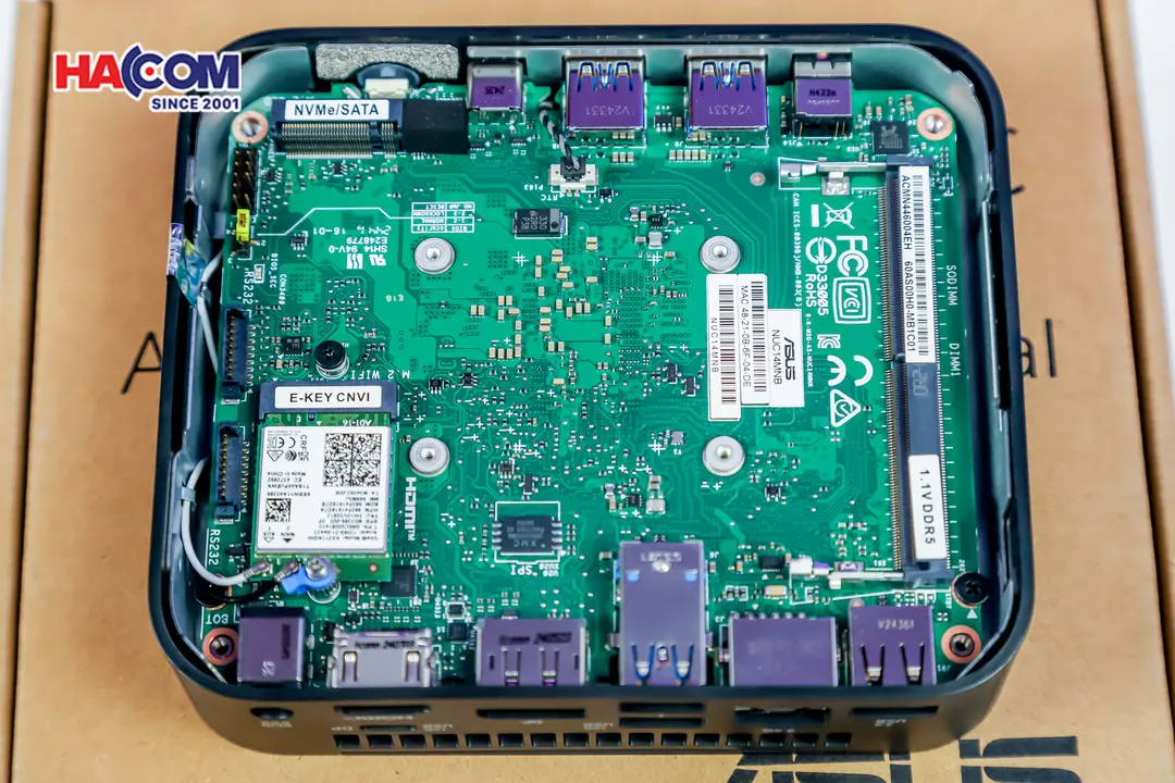 88583_bo_mini_pc_asus_nuc_14_essential_rnuc14mnk150_07.JPG 13