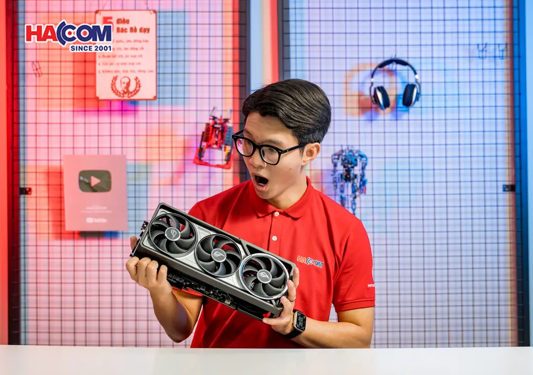 88627_card_man_hinh_asus_rog_astral_rtx_5090_32g_gaming_gddr7_oc_03.JPG 13