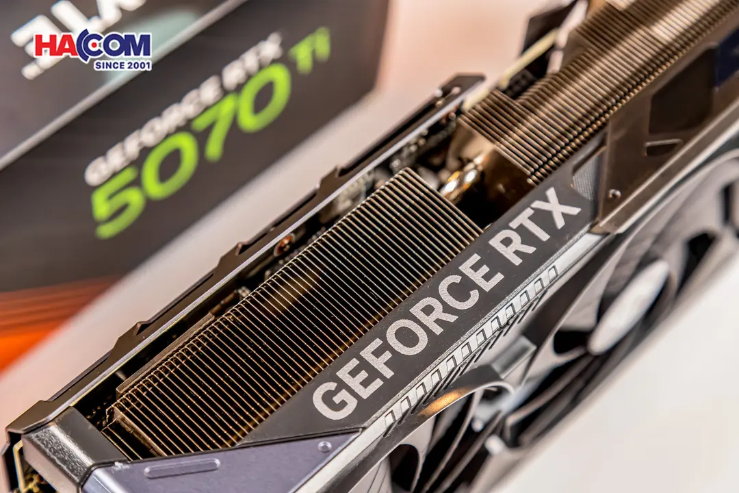 88660_card_man_hinh_gigabyte_rtx_5070_ti_gaming_oc_16g_gddr7_gv_n507tgaming_oc_16gd_05.JPG 5