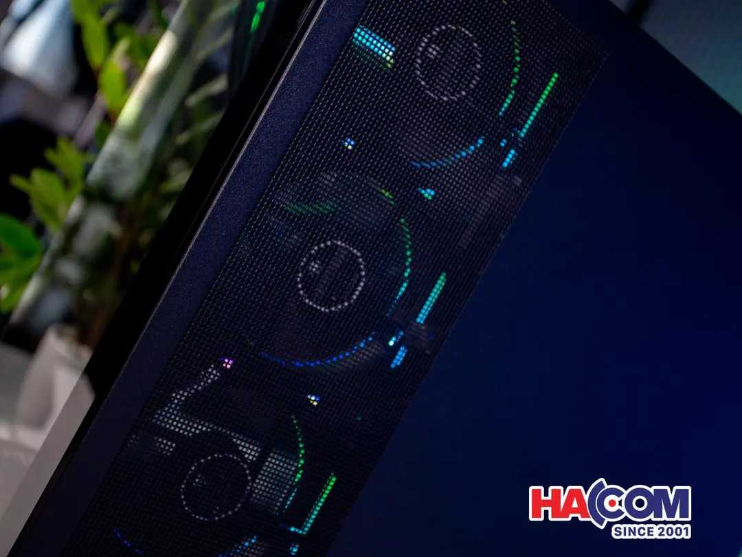 89031_pc_hacom_granite_ridge_003_amd_ryzen_7_9800x3d__7_.jpg 10