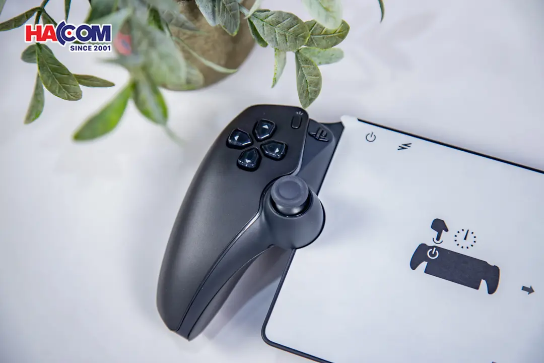 89405_playstation_portal_remote_player_for_ps5_console_mau_den_07.JPG 9