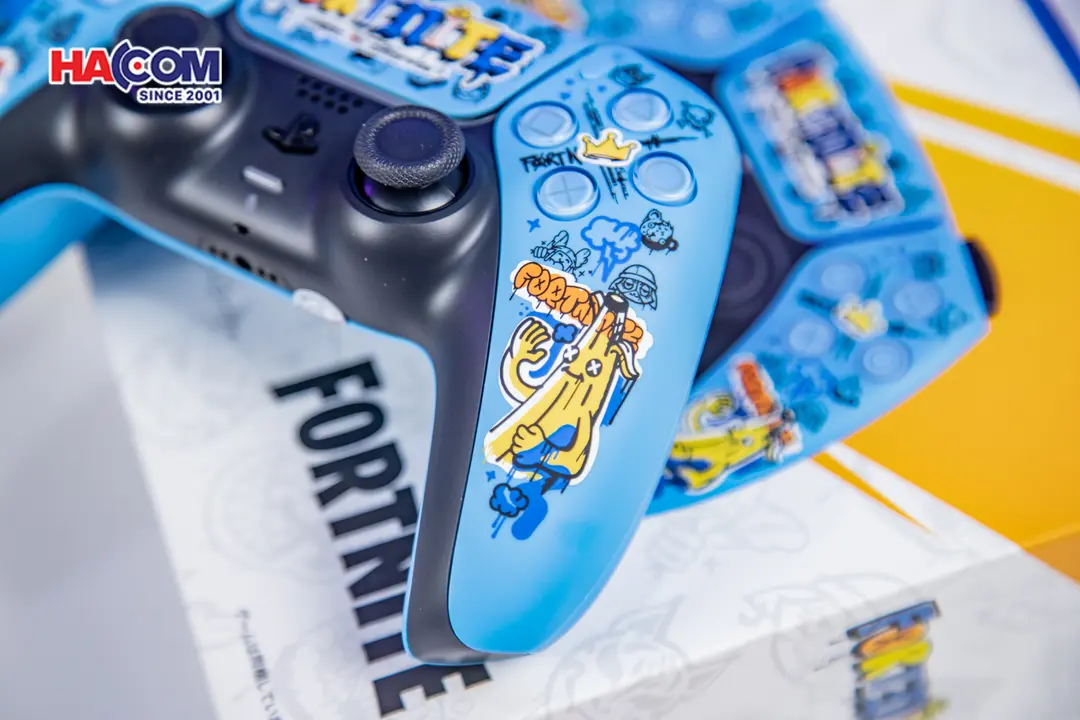89529_tay_cam_choi_game_sony_ps5_dualsense_fortnite_limited_edition_010.JPG 14