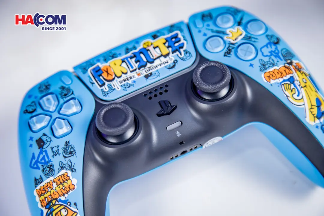 89529_tay_cam_choi_game_sony_ps5_dualsense_fortnite_limited_edition_09.JPG 13