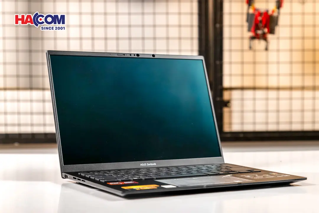 89673_laptop_asus_zenbook_14_um3406ka_pp555ws_r7_ai_350_06.JPG 14
