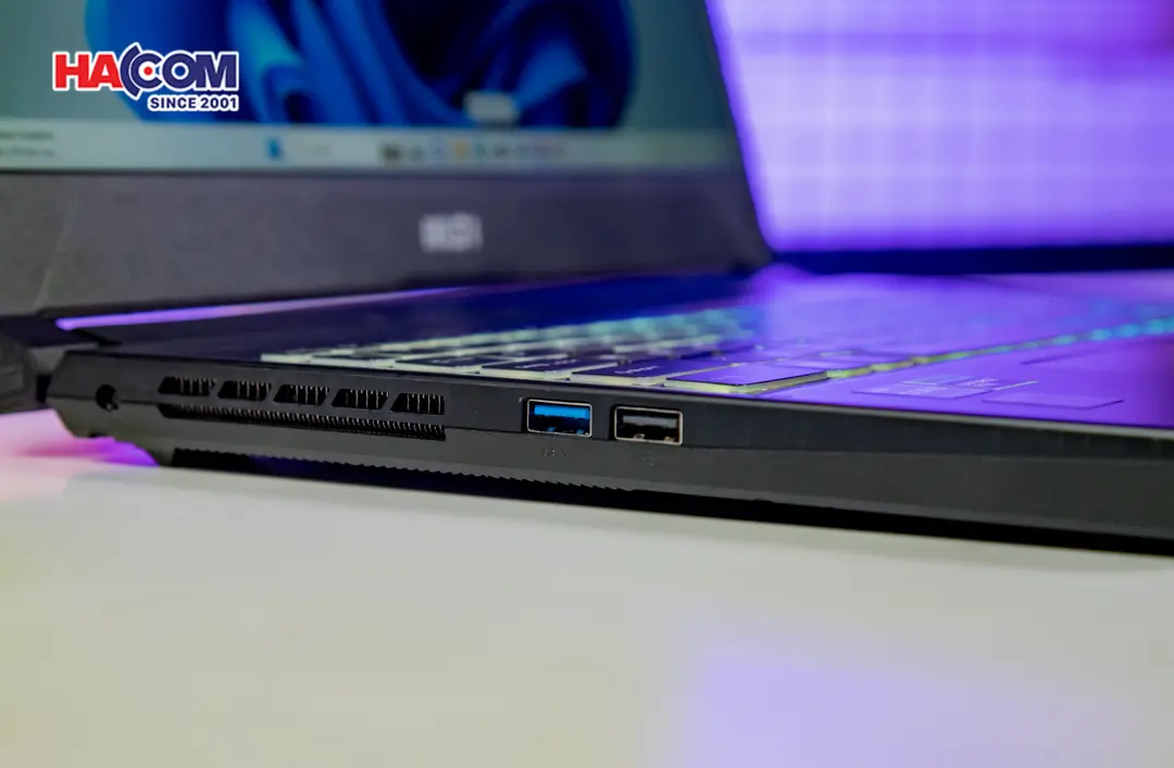 89963_laptop_msi_katana_15_b13vfk_2099vn_014.JPG 21