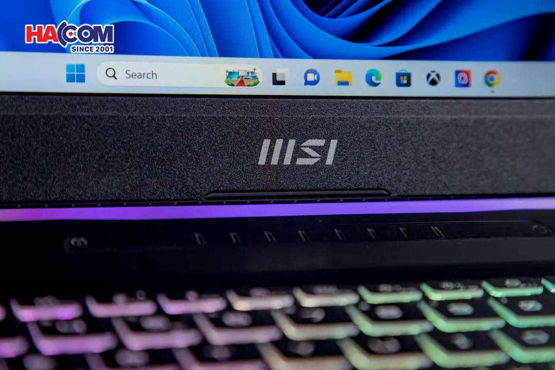 89963_laptop_msi_katana_15_b13vfk_2099vn_010.JPG 17