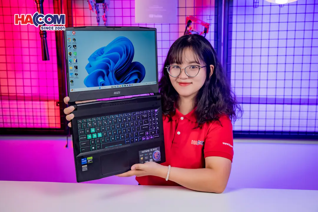 89963_laptop_msi_katana_15_b13vfk_2099vn_03.JPG 10