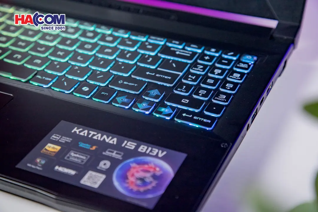 89963_laptop_msi_katana_15_b13vfk_2099vn_07.JPG 14