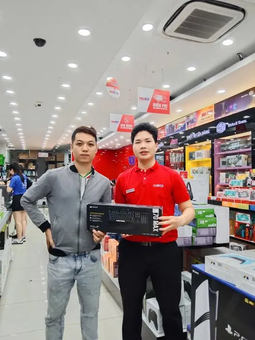 80250_ban_phim_gaming_corsair_k70_max_blk_mgx_white_rgb___ch_910961g_na_kh.jpg 6