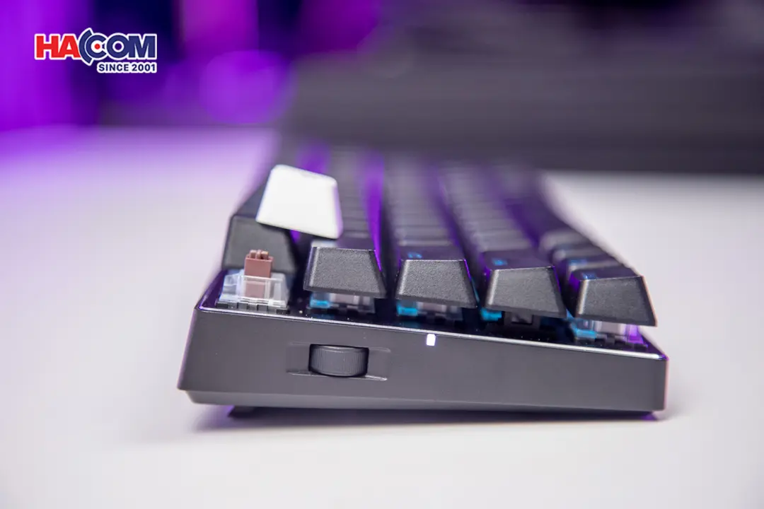 82686_ban_phim_co_logitech_pro_x_60_lightspeed_wireless_black_0010.JPG 14