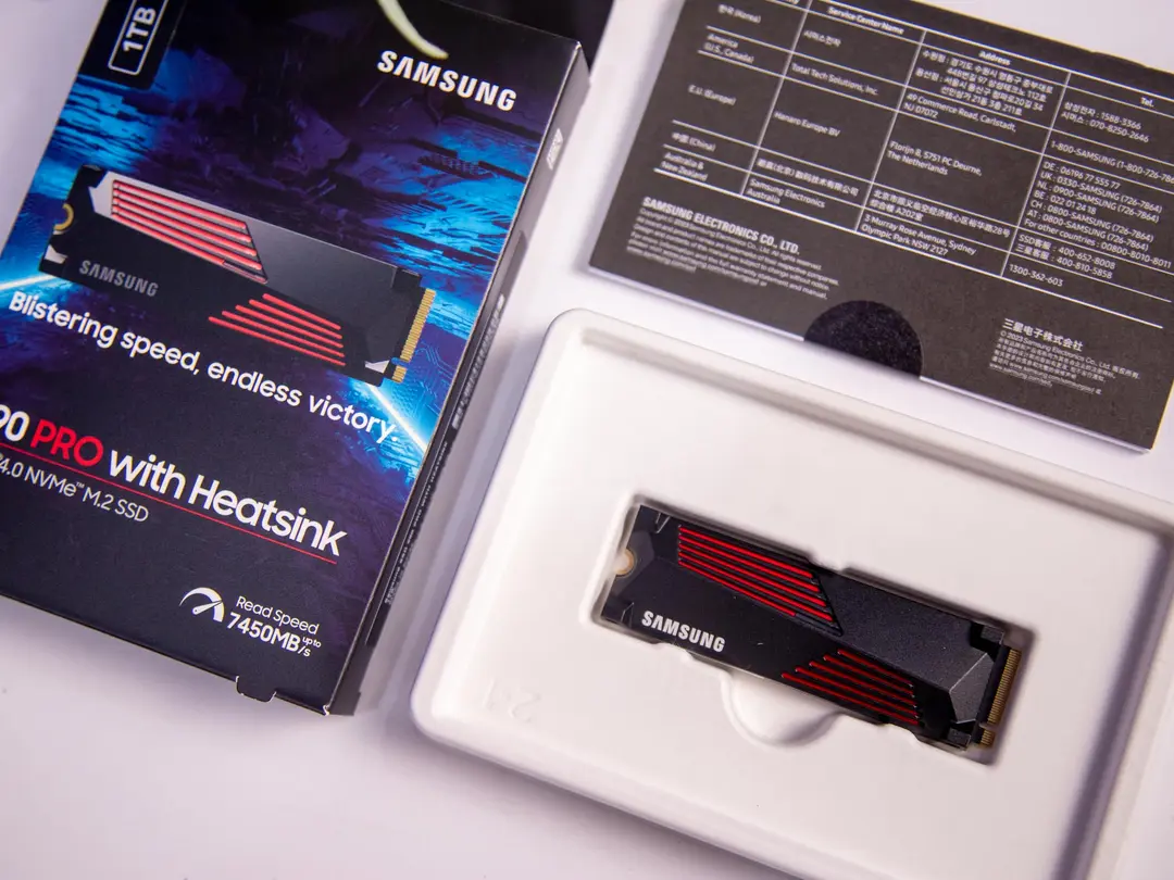82764_ssd_samsung_990_pro_with_heatsinkhacom__2_.jpg 6