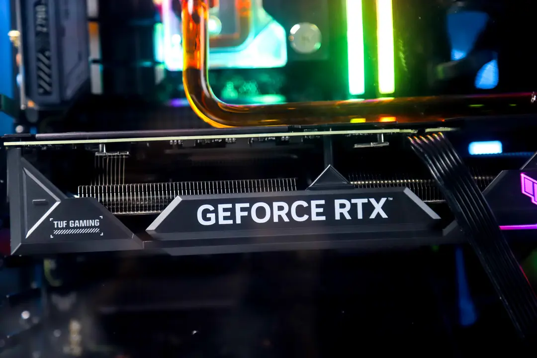 83037_hacom_apollo_i14_i7_14700k_z790_32g_ram_rtx_4070ti_super_1000wx__4_.jpg 5