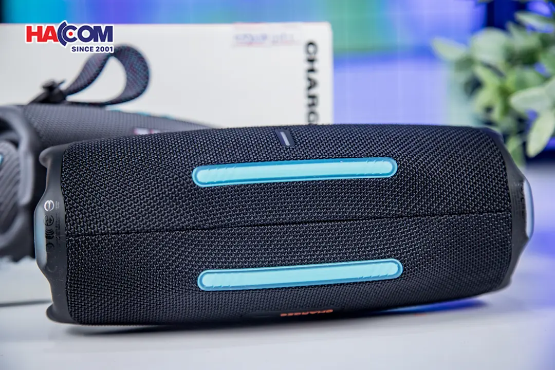 90674_loa_bluetooth_jbl_charge_6_mau_den_cam_09.JPG 14