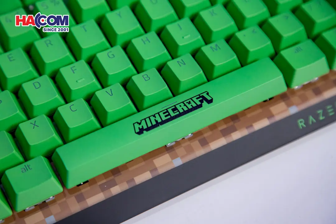 90787_ban_phim_razer_blackwidow_v4_x_green_switch_minecraft_edition_012.JPG 14
