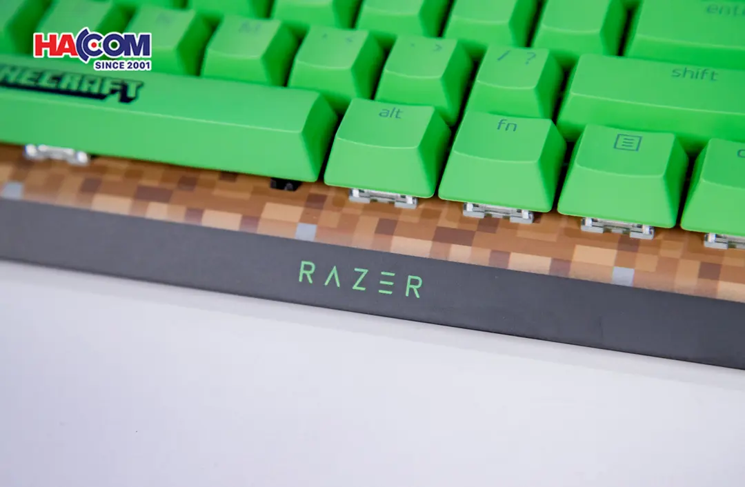 90787_ban_phim_razer_blackwidow_v4_x_green_switch_minecraft_edition_08.JPG 10