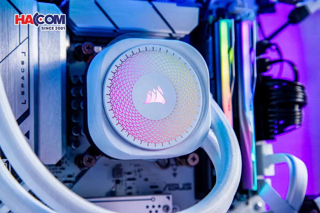 91079_pc_hacom_platinum_010_intel_i7_14700f_vga_rtx_5070_artic_06.JPG 7