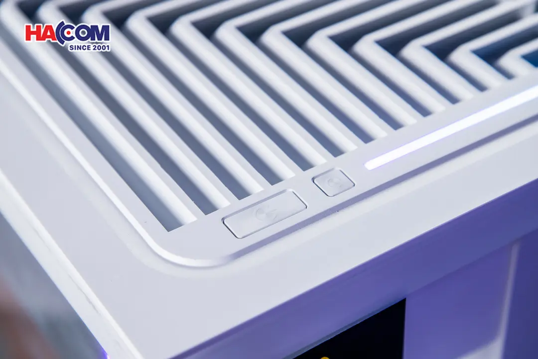 91079_pc_hacom_platinum_010_intel_i7_14700f_vga_rtx_5070_artic_018.JPG 18