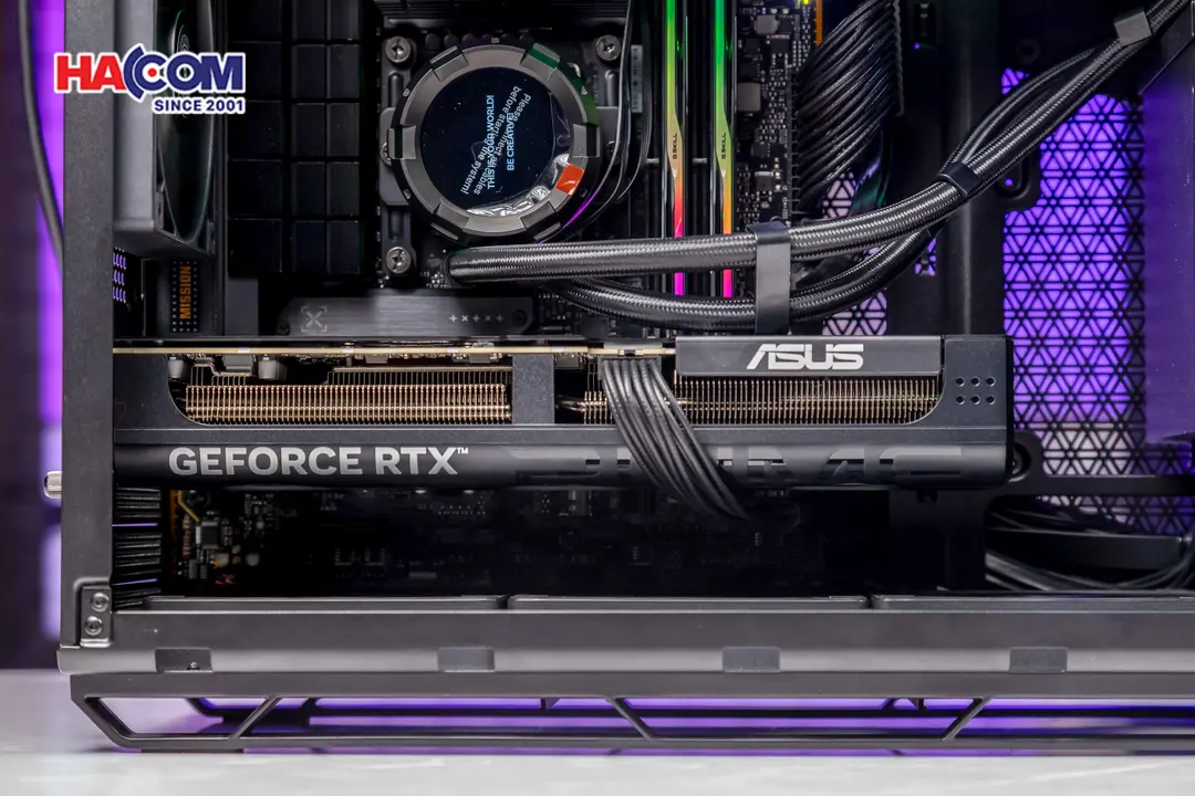 91080_pc_hacom_platinum_pro_011_intel_i7_14700f_vga_rtx_5070_010.JPG 10